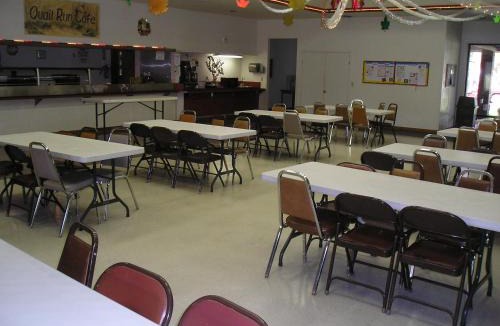 Paicines Resort | San Benito Camping Resort One-Bedroom Cabin 9
