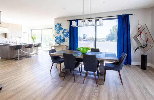La Jolla Mesa House | San Diego La Jolla -- blocks from Ocean in Bird Rock (La Jolla Pacific Beach)