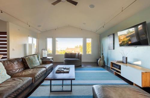 Encinitas House | San Diego Staycation Home with Hot Tub Ocean Views