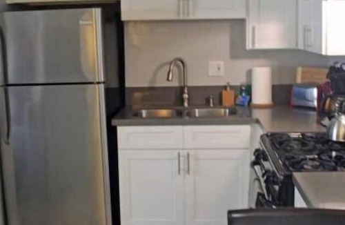 Ocean Beach Apartment | San Diego Surf Camp #2 - 1/2 Block to the Pacific!