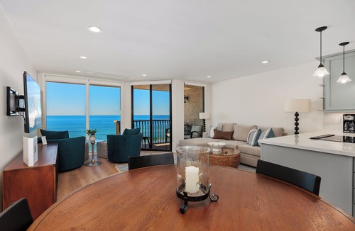Solana Beach Condo | Sandy Dreams-RENOVATED! A/C Oceanfront Views - Near Pool, Beach, Restaurants