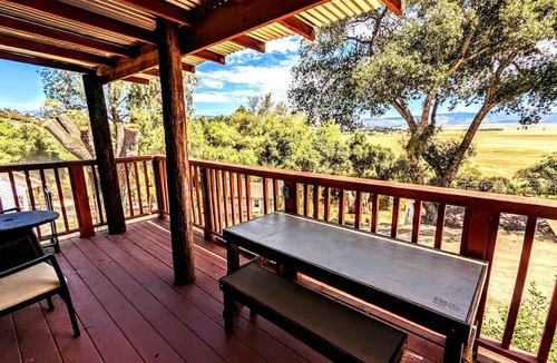 Pauma Valley Cabin | Santa Ysabel Lakeview Glamping: Your Secluded Nature Escape