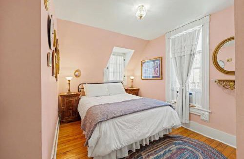 Siskiyou-Hargadine Historic District House | Savage Upon Siskiyou | Prime OSF Location