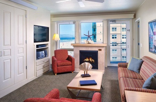 Seaside Gilbert District Resort | Seaside Beachfront Resort! 3 Bedroom. (Add Nights 5, 6 &7 only $50 each)