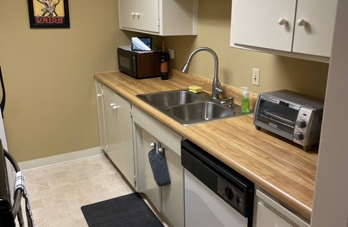 South Lake Tahoe Condo | Seasonal Ski Rental 1 mile from Heavenly California Lodge