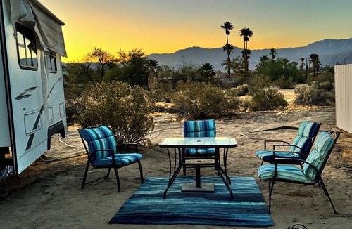Borrego Springs House | Serenity Oasis 5th Wheel Camper trailer