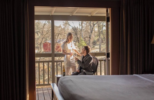 Yosemite Forks Hotel | Sierra Sky Ranch