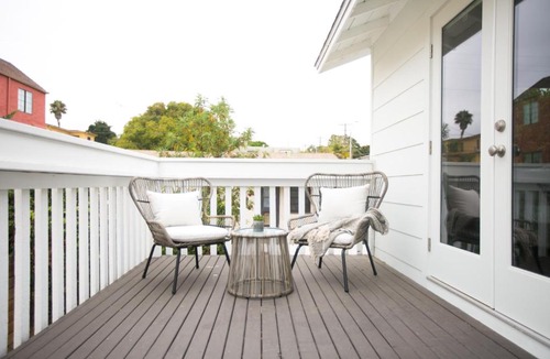 Beach Barber Tract Apartment | Sonder Bonair Way