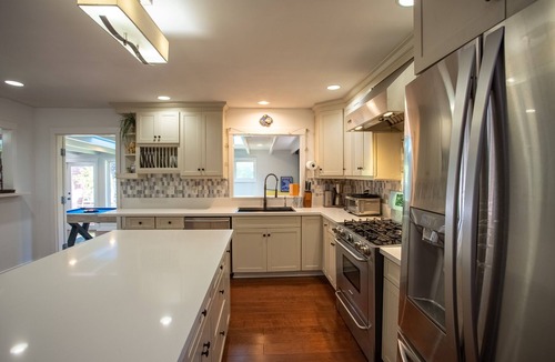 Del Rey House | Spacious 3 BR Westside Beach Villa @ Marina del Rey