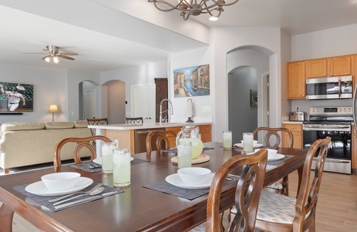 Sierra Montana House | Spacious 5 bedroom with large backyard in Surprise