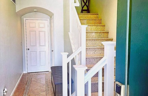 Bayshore Heights Apartment | Spacious & Cozy Home 3BD 2BA Near SF
