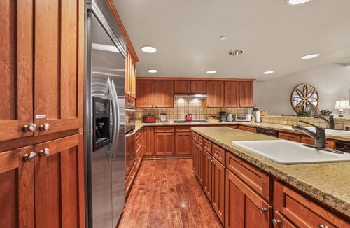 Kirkwood House | Spacious Elegance-Kirkwood-Timber Ridge 3 Bedroom 3 Residence