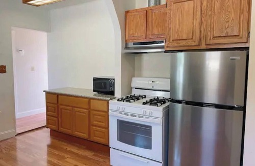 Estudillo Estates - Glen House | Spacious Home near Downtown San Leandro