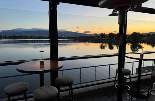 Sparks Apartment | Sparks Marina 2BR Mountain Views Pool Hot Tub