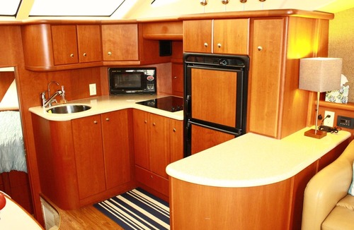 Waterfront Bed & Breakfast | Spend the Night on a Yacht!