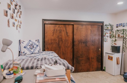Newhall House | Sprawling 4-Bedroom Tudor Retreat with Spacious Backyard Oasis