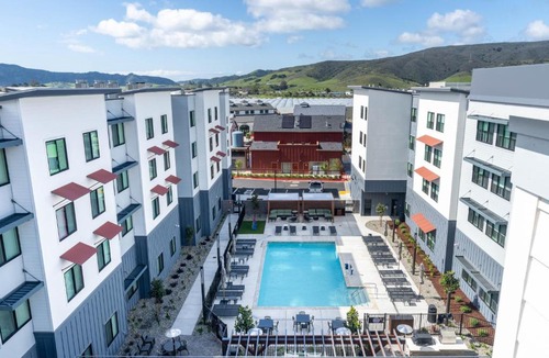San Luis Obispo Hotel | SpringHill Suites by Marriott San Luis Obispo