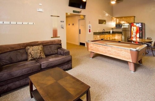 Mammoth Lakes Condo | St Anton Condos #8 (2-Bedroom) with Pool by RedAwning