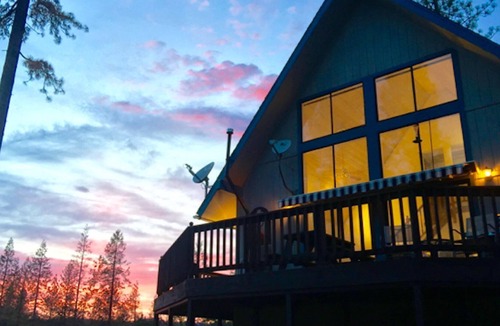 Mariposa Ski Chalet | Starlit Chalet on Yosemite's Doorstep—3,800' High — Silent! Secluded!! Stars!!!