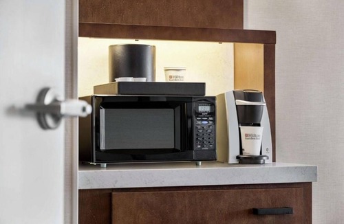 Carlsbad Hotel | Steps from Carlsbad Beach | Perfect For Group Stay | Pool Access | Pets Welcome