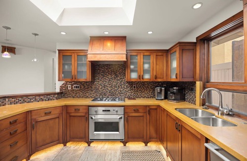 Hollywood House | Steps from the Sand – 4BR/3BA Silverstrand Beach House with Ocean Views, Patios