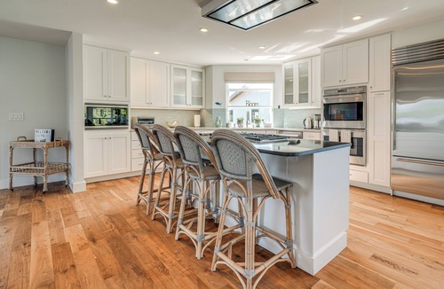 Half Moon Bay Cottage | Steps to Ocean: Luxe Family Home in Half Moon Bay!