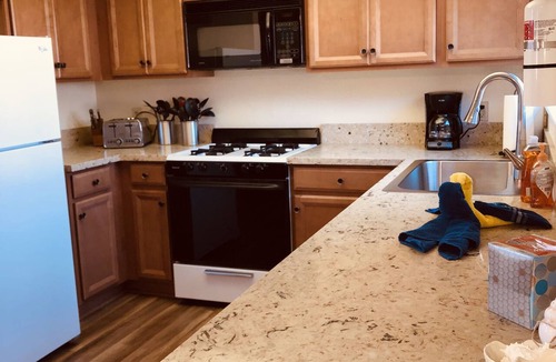 San Clemente Condo | Steps To Pier, Downtown Area, Restaurants, Farmers Market, Close Freeway Access