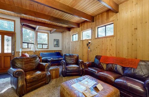 Fern Valley House | Strawberry Creek Cabin