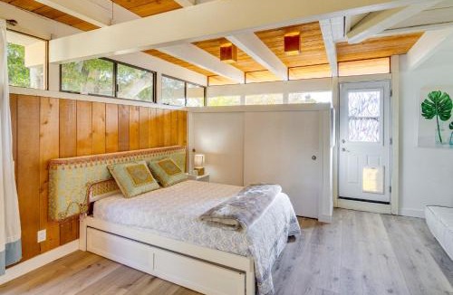 Central Malibu Apartment | Stroll to Beach & Pepperdine: Airy Malibu Studio
