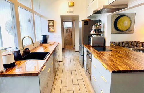 Loma Alta House | Stunning A. Quincy Jones MidCentury Modern 3-Bedroom Architectural Masterpiece