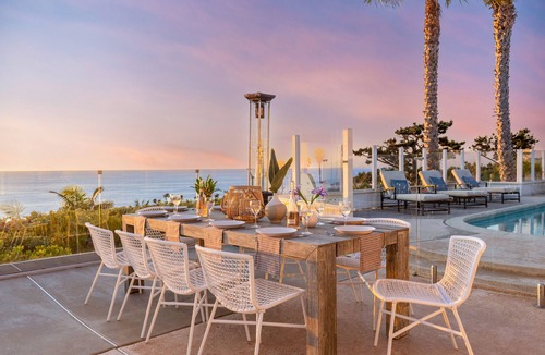 La Jolla Shores House | Stunning Estate w/Ocean View, Pool, Spa, Bocce Sleeps 20 | Vista by AvantStay