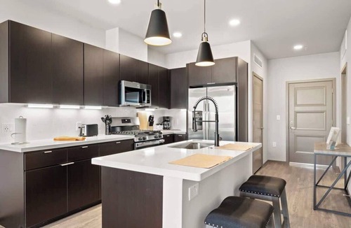 La Buena Vida Apartment | Stunning Westgate CozySuites by stadium w/pool 10