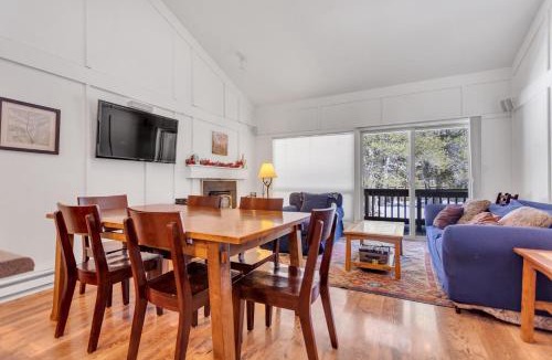 Bear Valley Apartment | Stylish, Remodeled Condo - Creekside #14