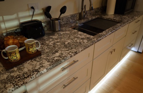 Roosevelt Apartment | Stylish Studio on Roosevelt Row – Fast Wi-Fi