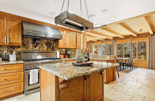 Summit Estates Cabin | Summit Pine Lodge – Walk to Snow Summit!