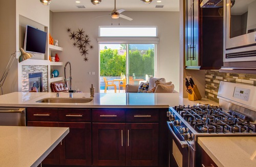 Desert Park Estates House | Sun Haven Escape – Designer Palm Springs Retreat