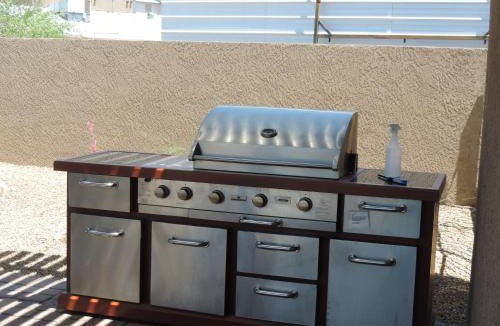 Lake Havasu City House | Sunny Ridge Elegance