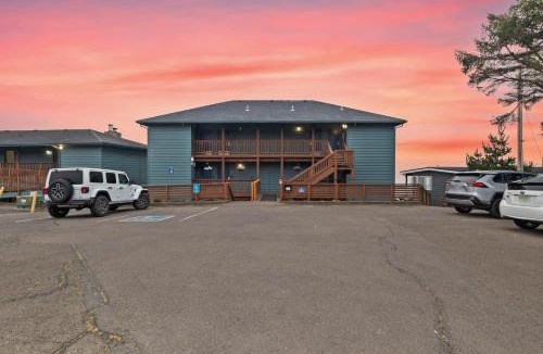 Lincoln Beach Hotel | Sunset Haven Oceanfront Hotel
