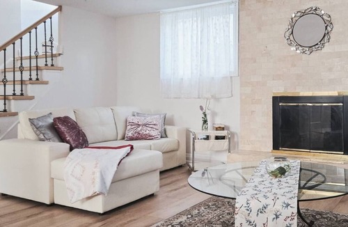 Cooksville House | Super Clean Private 2BRs Cozy Unit for 4 Guests