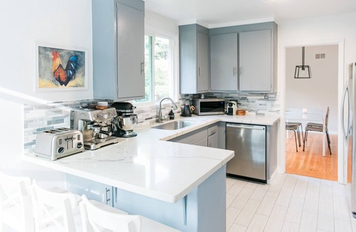 Vallejo House | Superhosts - Clean and Safe Mid-Century House near Napa