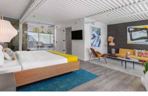 Warm Sands Apartment | Superior King Suite in the heart of Palm Springs