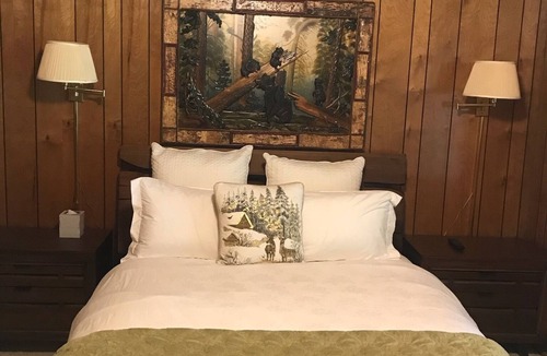 Lake Arrowhead House | Sweet Pine Relaxing Retreat with Captivating Mountain Views