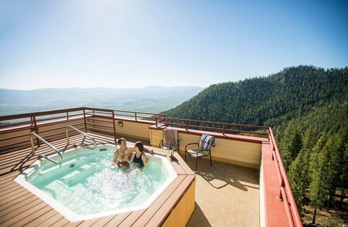 Tahoe Village Villa | Tahoe Getaway Villa w/Pool, Fitness Center