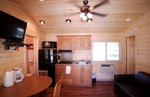 Tahoe Valley House | Tahoe Valley Cottage 3