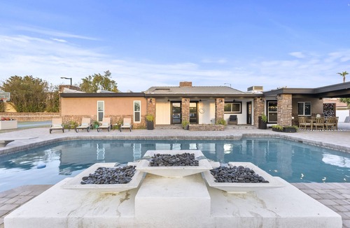 Regency Heights House | Tequila Fountain
