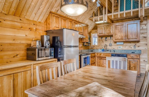 Serene Lakes House | Terrific Mountain Escape with Wood-Burning Fireplace, Easy Ski Access