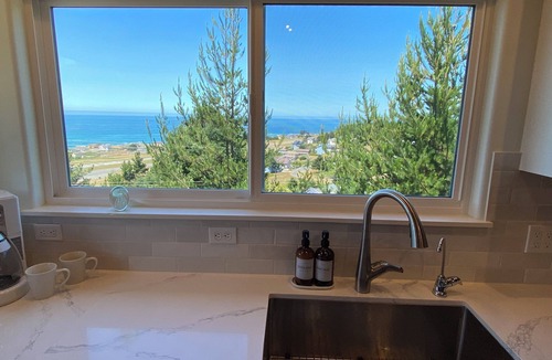 Shelter Cove House | The Beach House with Beautiful Ocean Views!
