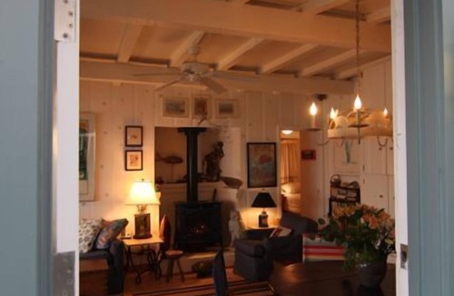 Montecito Cottage | The Blue Beach House - on the Sand at Miramar Beach,Montecito