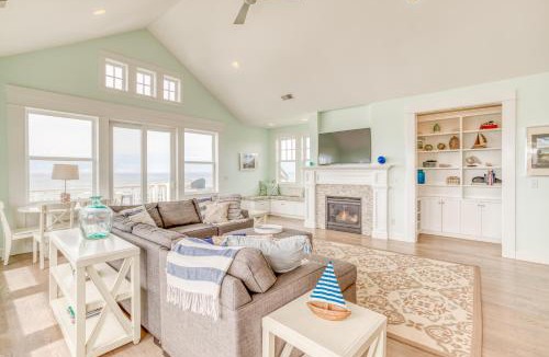 Lincoln Beach House | The Driftwood