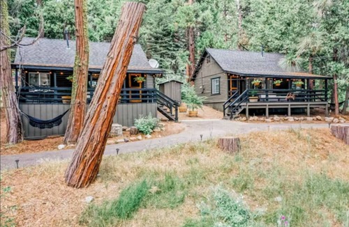 Long Barn Cabin | The Hide-Out! A Boho Cabin AC- Wi-fi